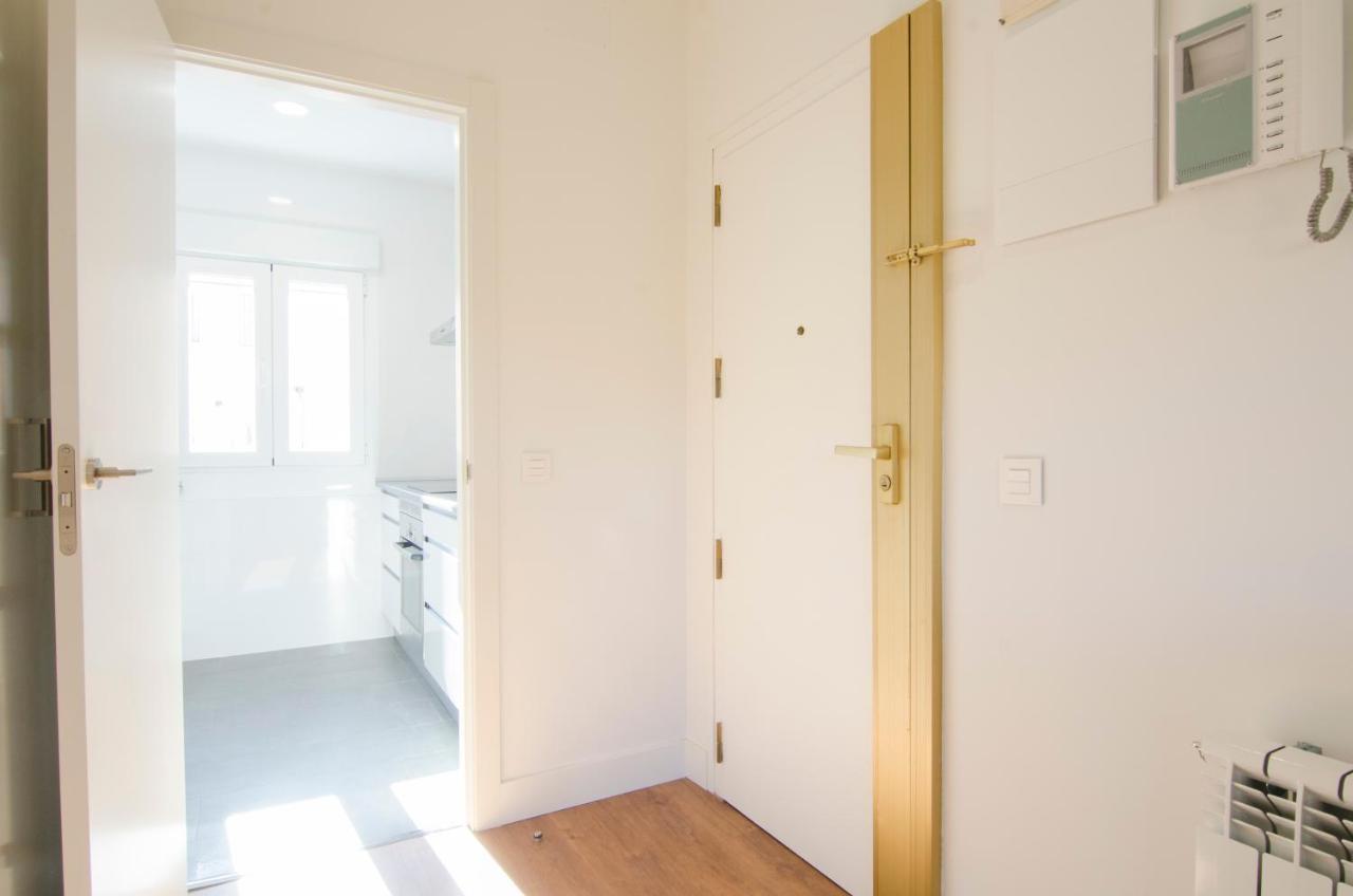 2 Bedrooms 2 Bathrooms Furnished - Bernabeu - Business Area With Terrace - Minty Stay Madri Exterior foto