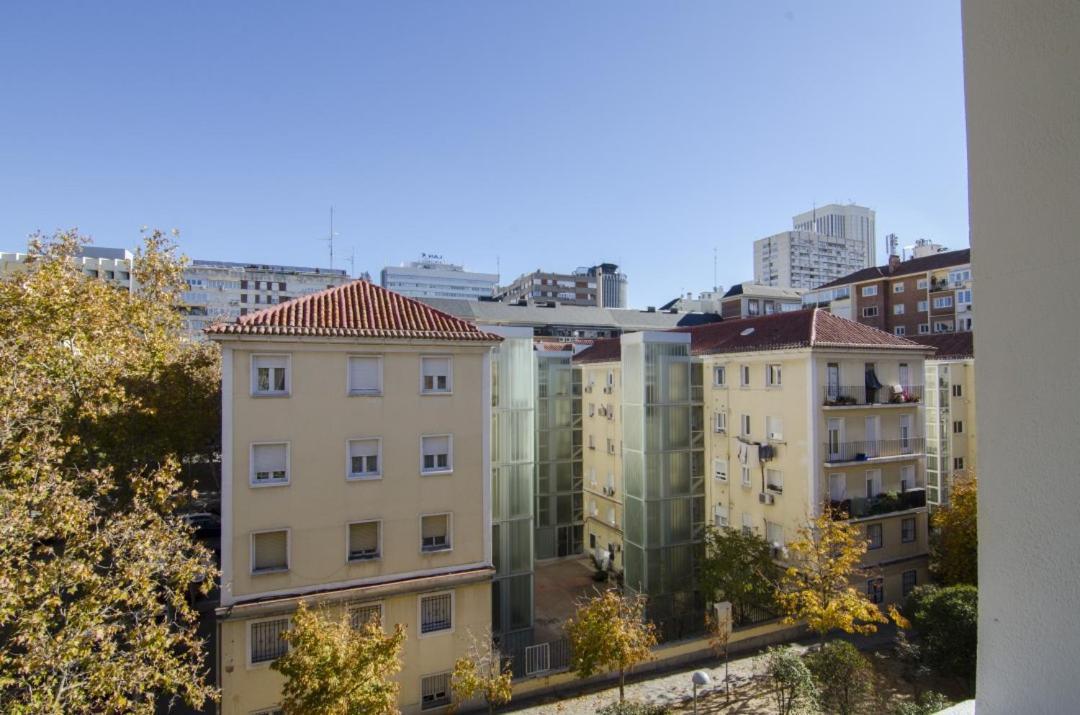 2 Bedrooms 2 Bathrooms Furnished - Bernabeu - Business Area With Terrace - Minty Stay Madri Exterior foto